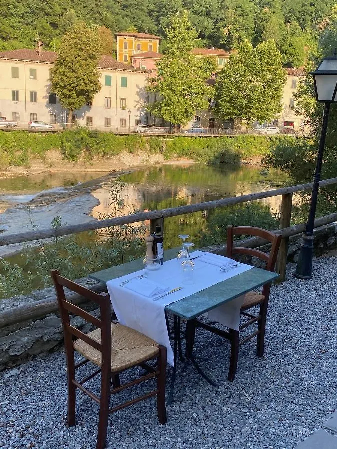 La Corona Bagni di Lucca Hotel